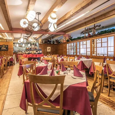 Al Sole 3* Канацеї